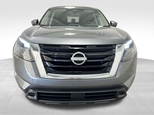 Nissan Pathfinder  2025