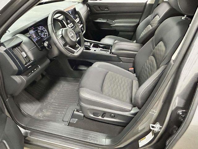 Nissan Pathfinder  2025