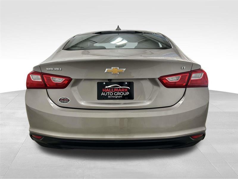 Chevrolet Malibu  2023