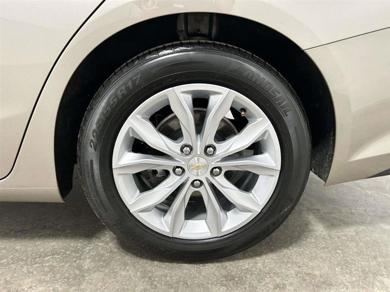 Chevrolet Malibu  2023