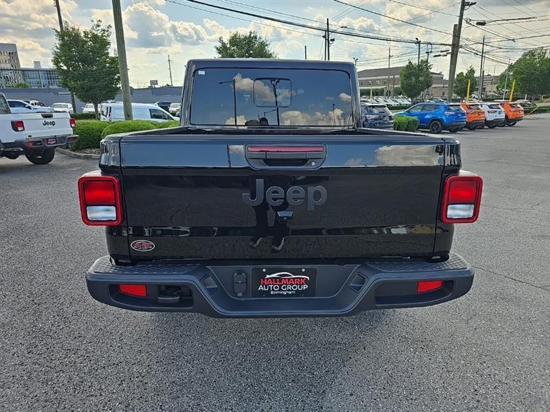 Jeep Gladiator  2026