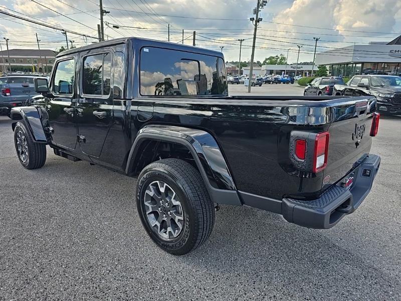 Jeep Gladiator  2026