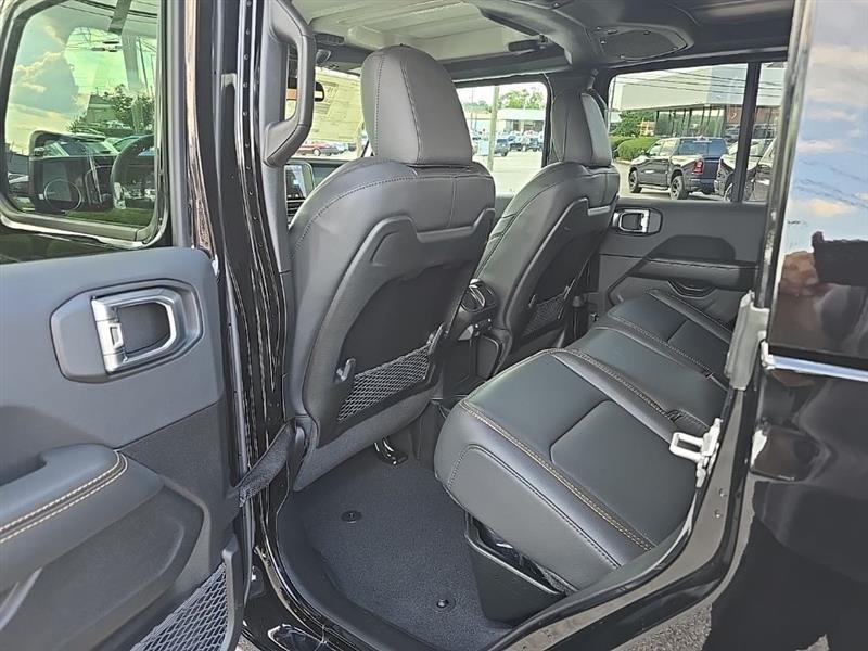 Jeep Gladiator  2026