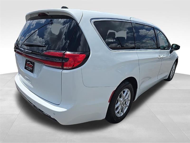 Chrysler Pacifica  2023