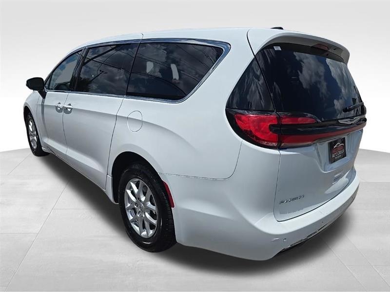 Chrysler Pacifica  2023