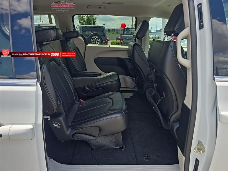 Chrysler Pacifica  2023