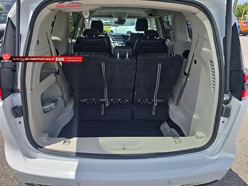 Chrysler Pacifica  2023