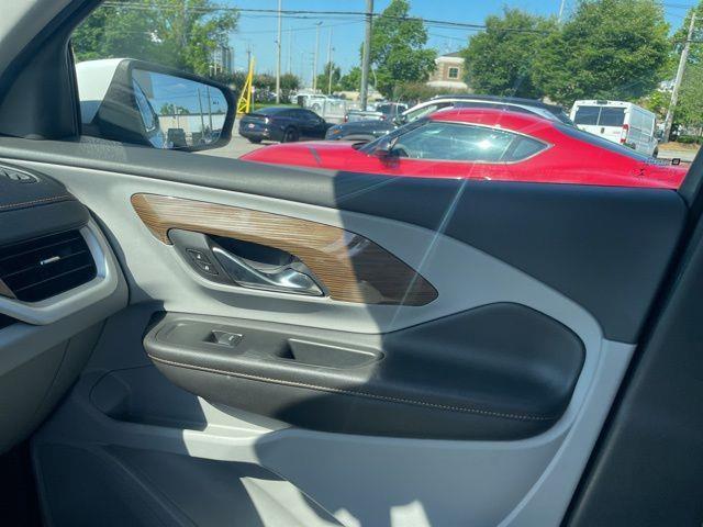 GMC Terrain  2020