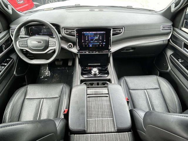 Jeep Wagoneer  2024