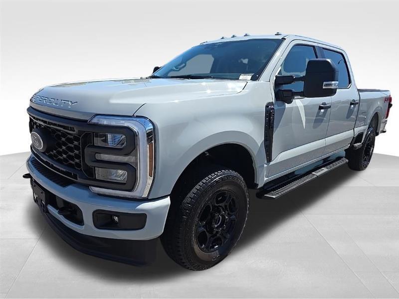 Ford F-250 SD  2025
