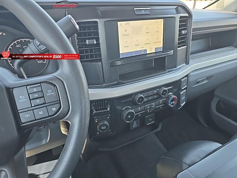 Ford F-250 SD  2025