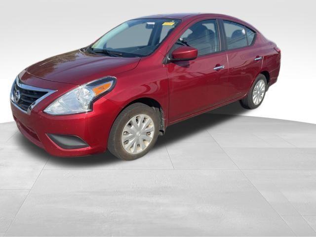 Nissan Versa  2016