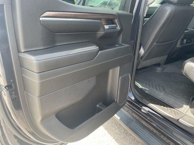 Chevrolet Silverado 1500  2024