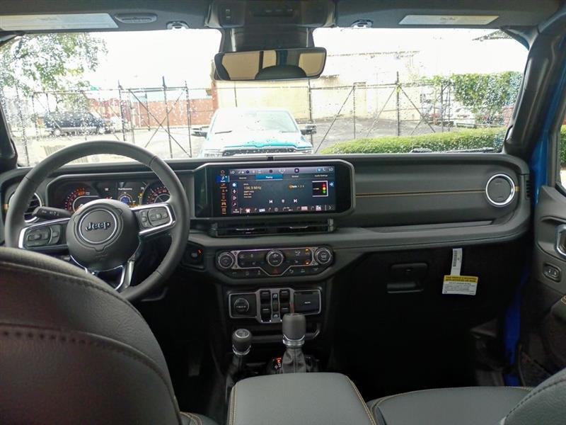 Jeep Wrangler  2026