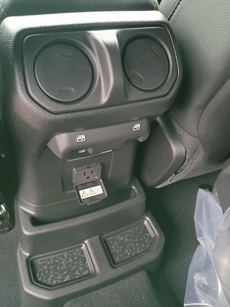 Jeep Wrangler  2026