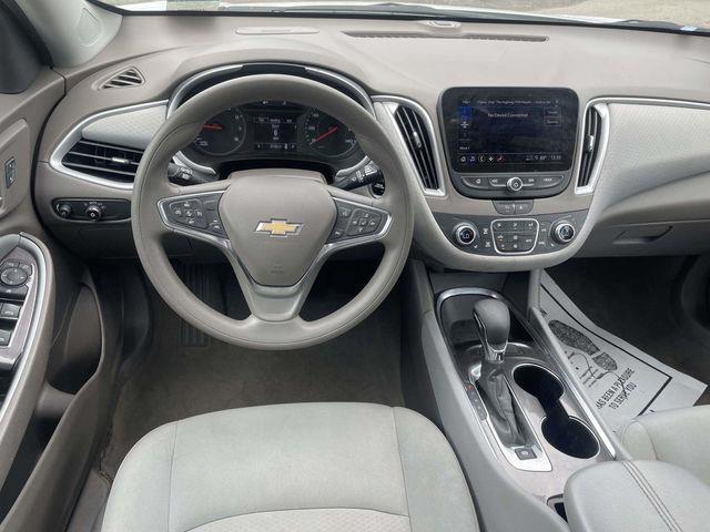 Chevrolet Malibu  2023