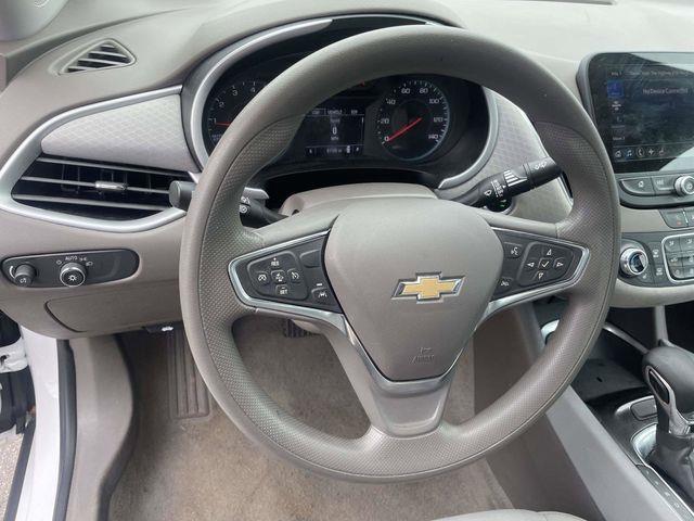 Chevrolet Malibu  2023