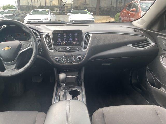 Chevrolet Malibu  2023