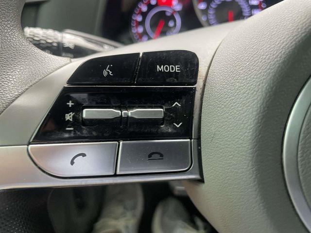 Hyundai Elantra  2023