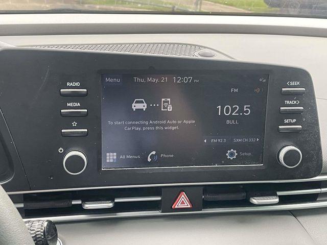 Hyundai Elantra  2023