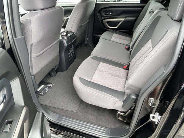 Nissan Titan  2024