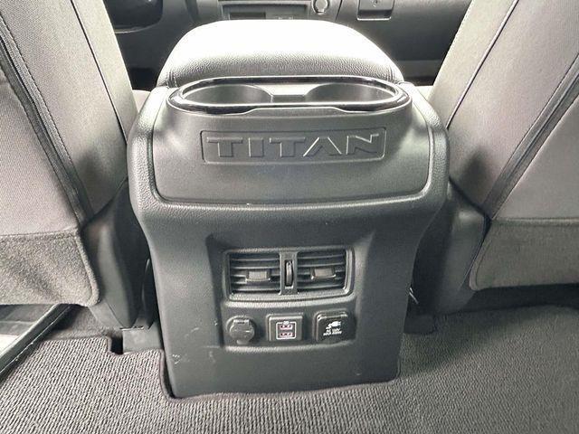 Nissan Titan  2024