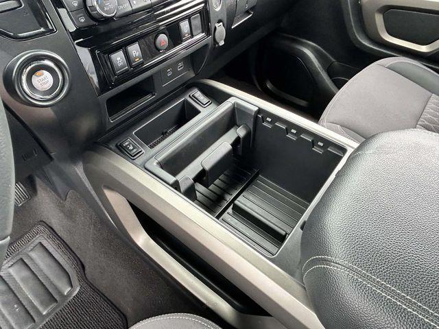 Nissan Titan  2024