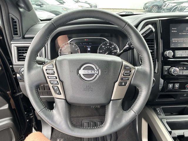 Nissan Titan  2024