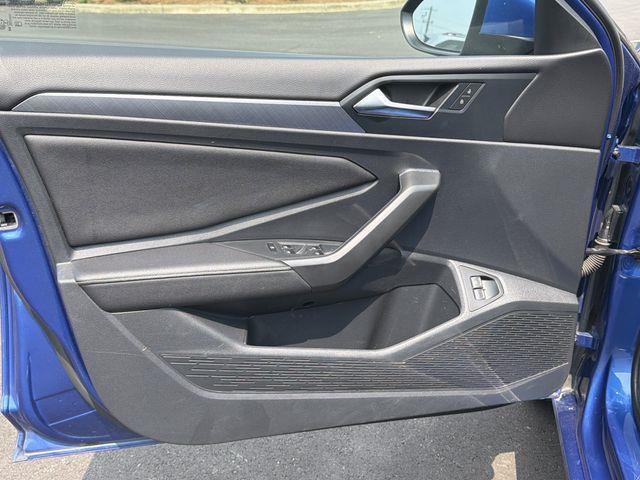 Volkswagen Jetta  2024