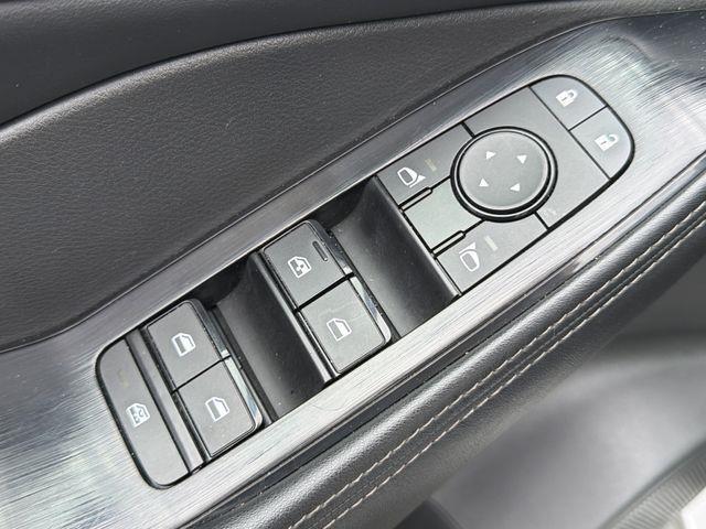 Nissan Rogue  2024