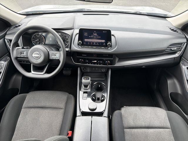 Nissan Rogue  2024