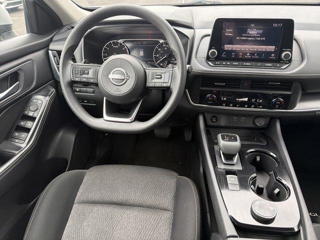 Nissan Rogue  2024