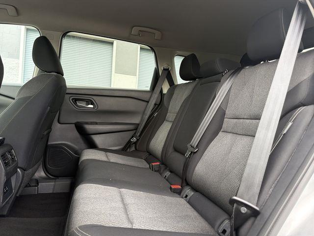 Nissan Rogue  2024