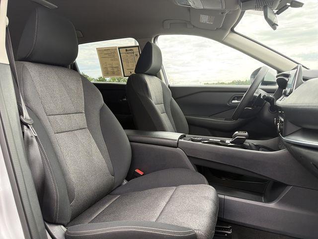 Nissan Rogue  2024