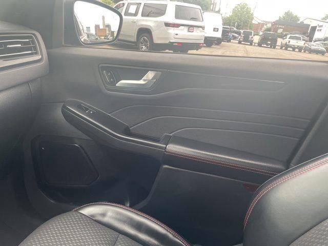 Ford Escape  2024