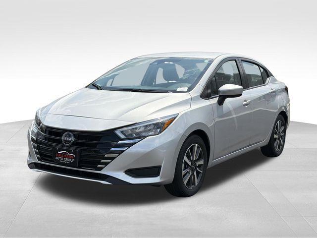 Nissan Versa  2025