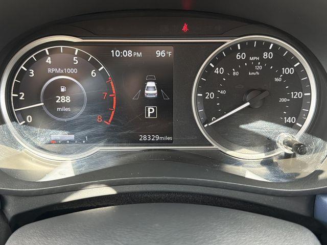 Nissan Versa  2025