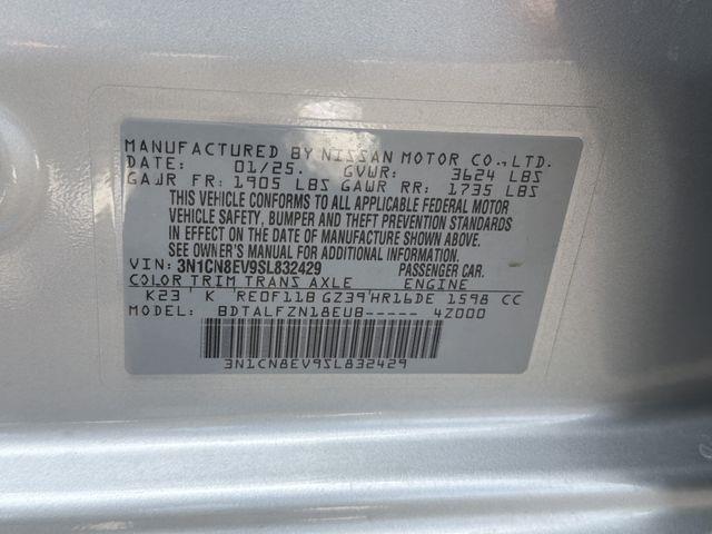 Nissan Versa  2025