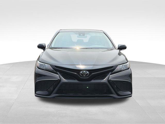 Toyota Camry  2024