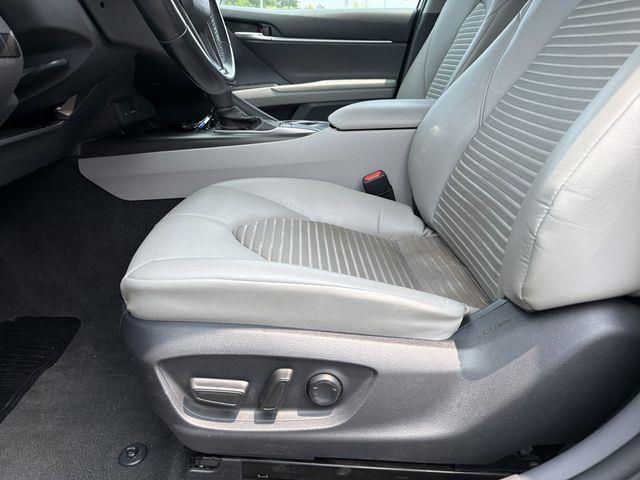 Toyota Camry  2024