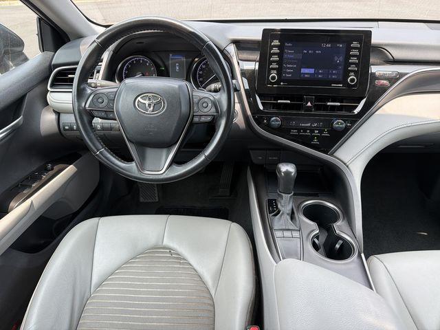 Toyota Camry  2024