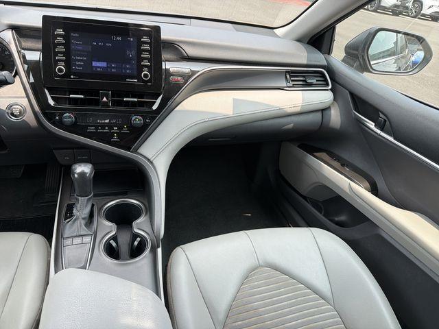 Toyota Camry  2024