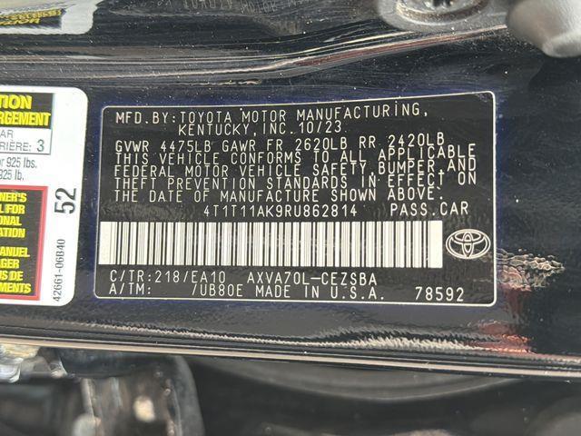 Toyota Camry  2024