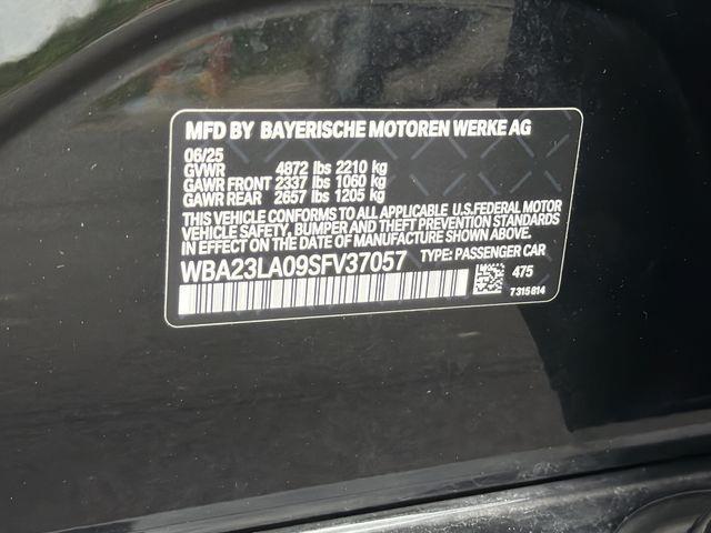 BMW 3-Series  2025