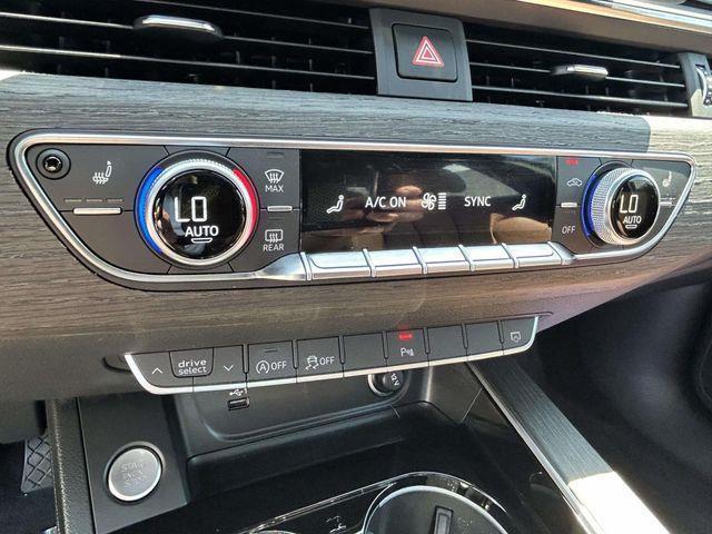 Audi A4  2023