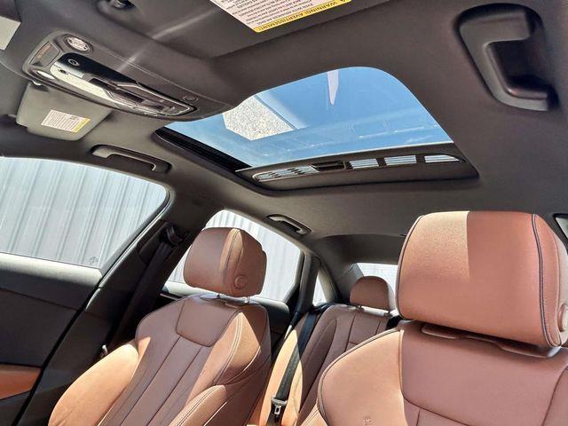Audi A4  2023