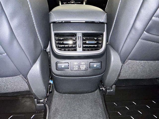 Subaru Outback  2024