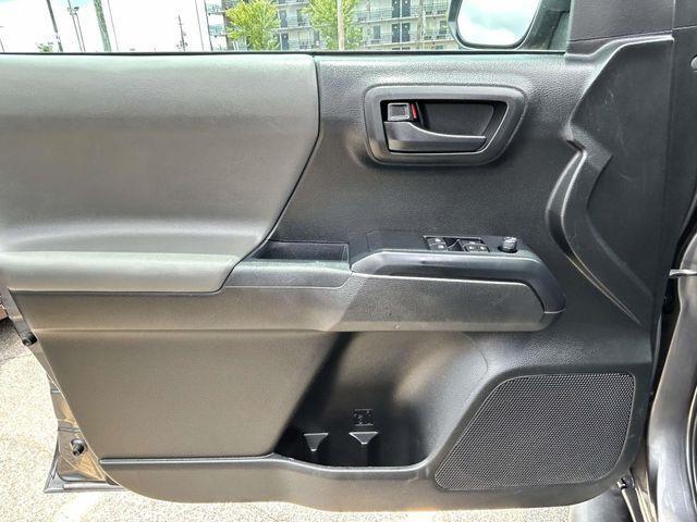 Toyota Tacoma  2019