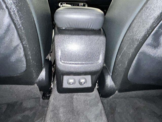 Kia K5  2023