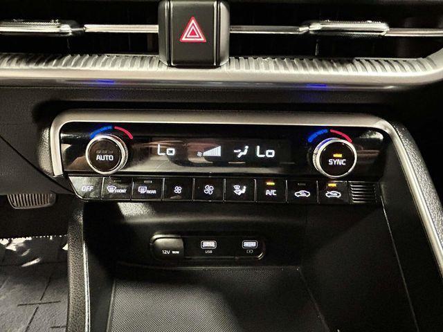 Kia K5  2023